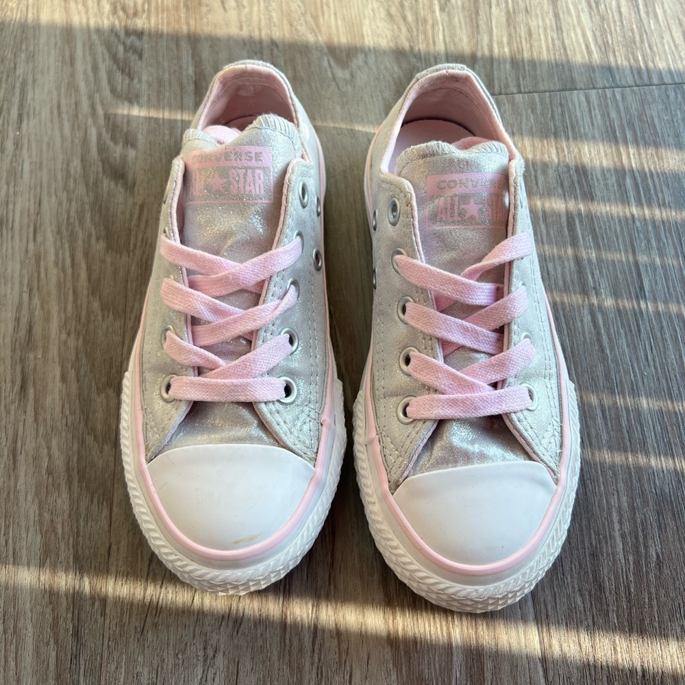 Converse all star girls size 11